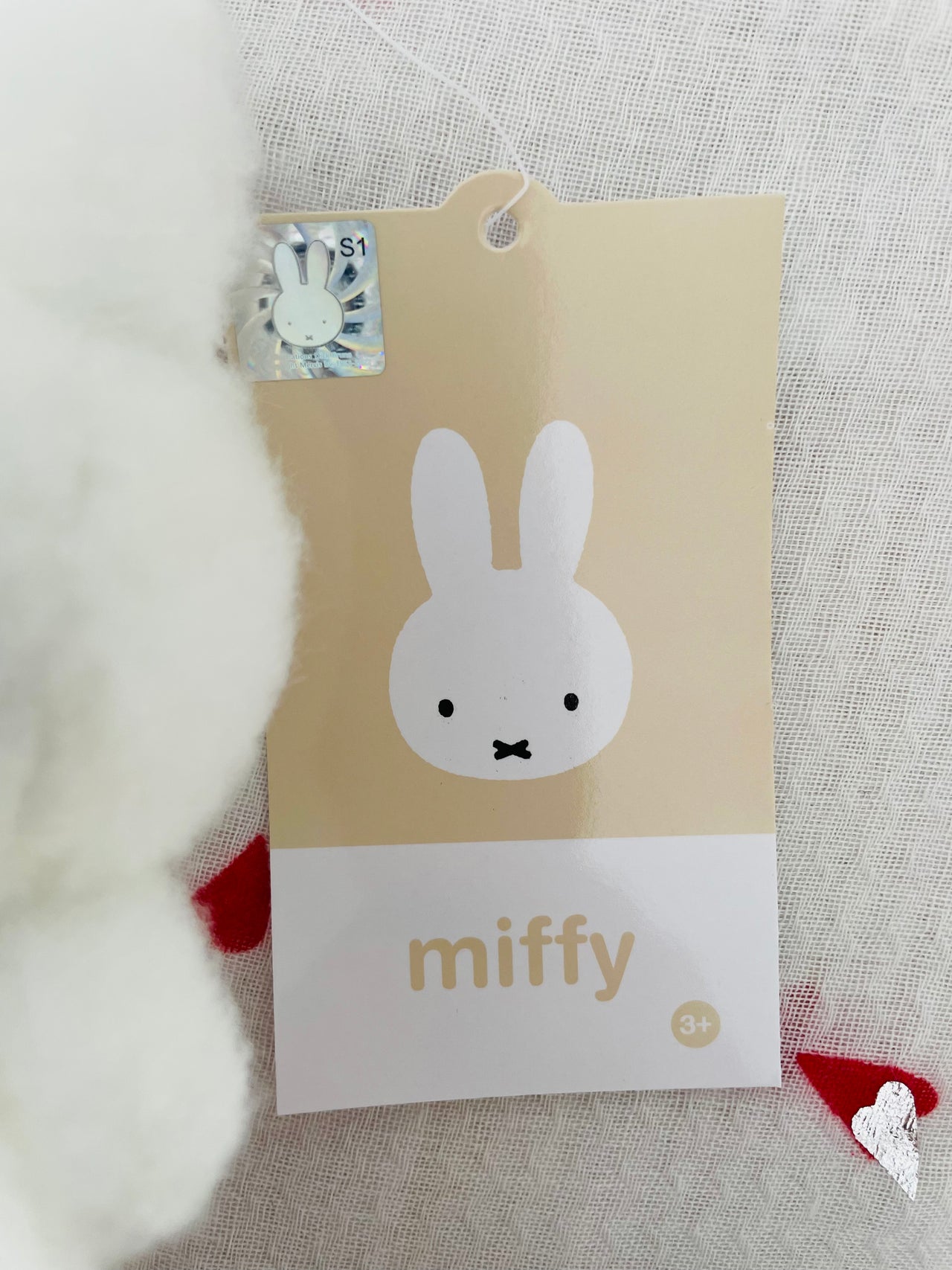 Miffy Fluffy Sitting Plush Keychain 8cm White Miffy